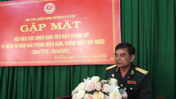 Thúy bông